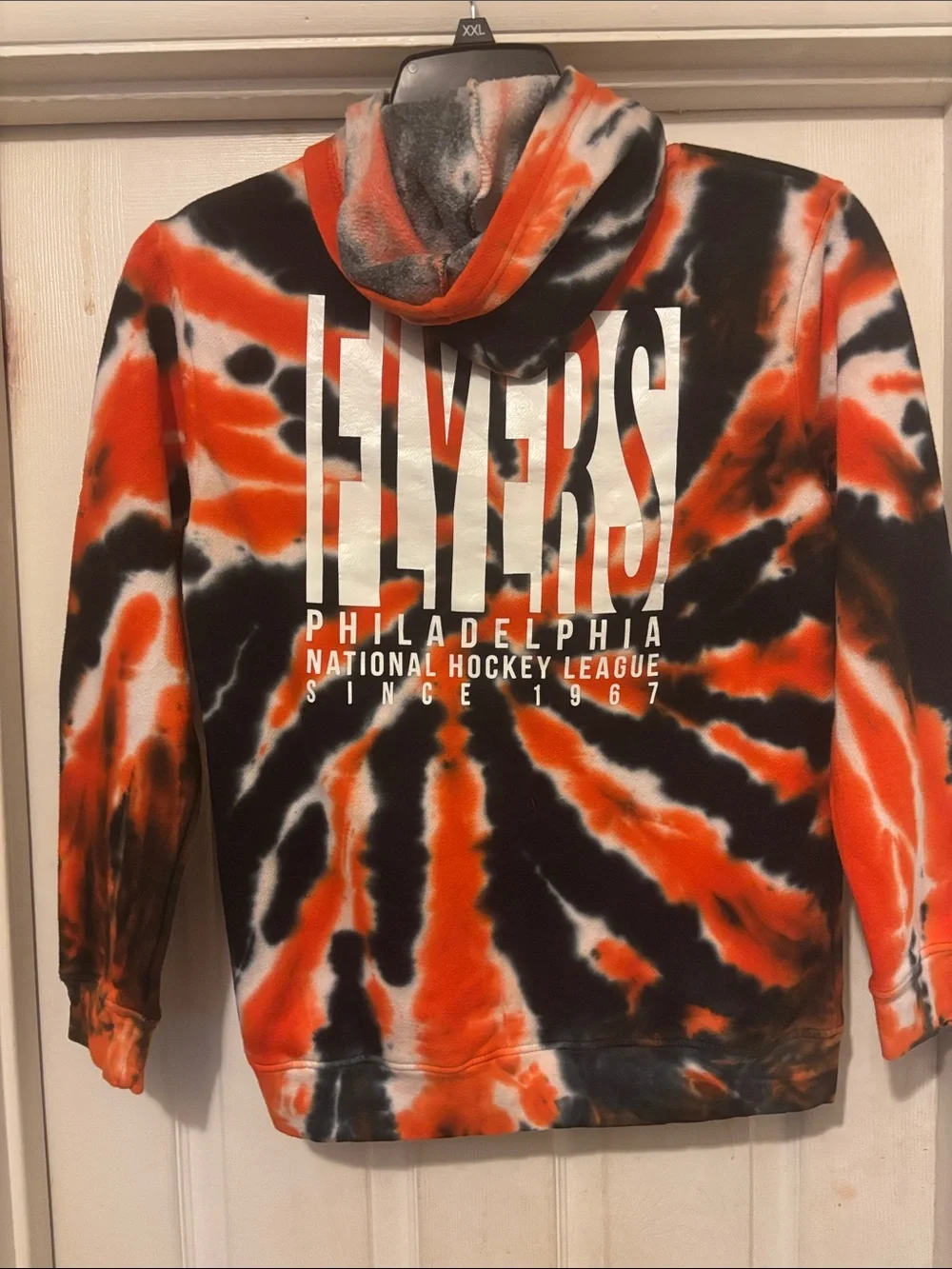 NHL Philadelphia Flyers Orange Black White Tie-Dye Hoodie Youth Large (14-16)